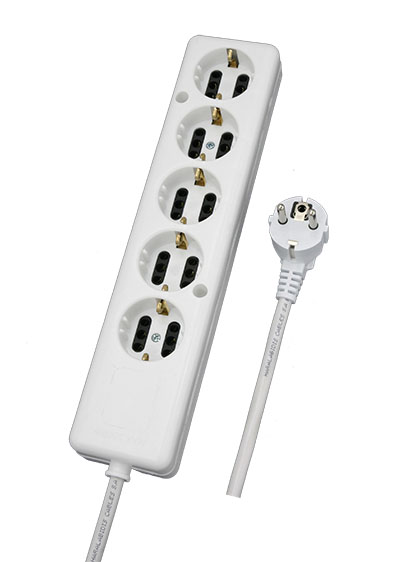 5Way socket outlet with cable